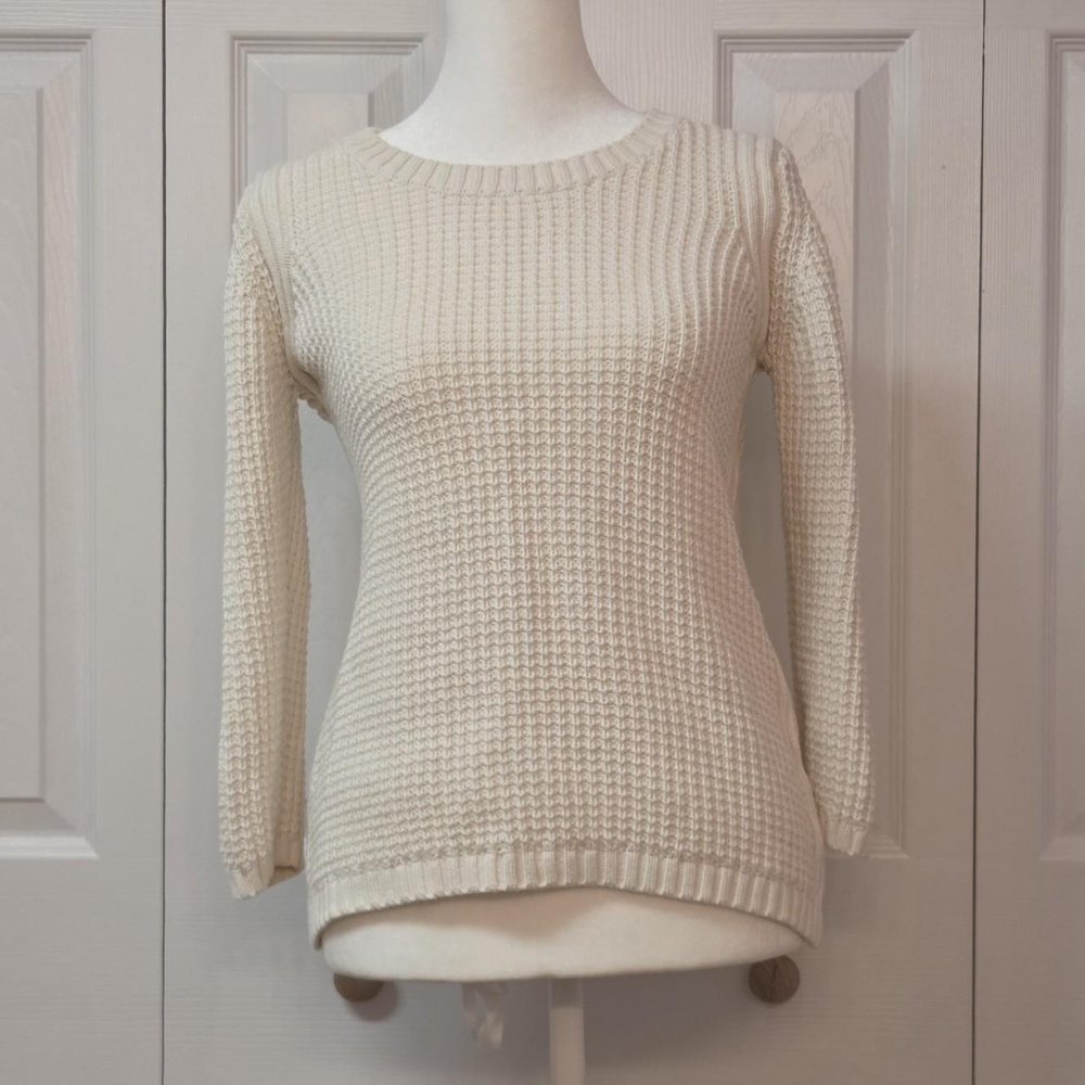 Comfy Classic Lounge Cream Waffle Knit Sweater 3/4 Sleeves; Banana Republic, XS